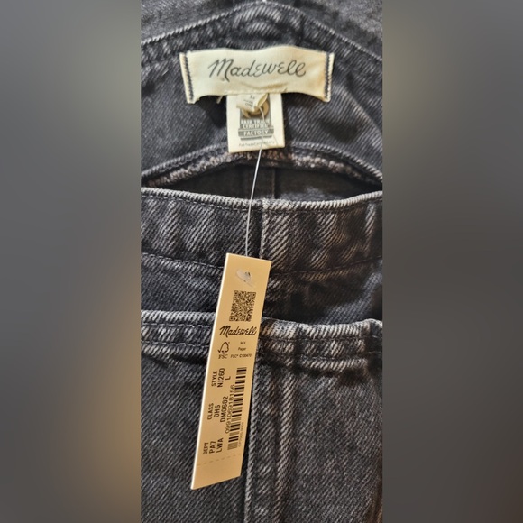 NEWT!! Madewell Black Denim Bib Overalls - Picture 2 of 5